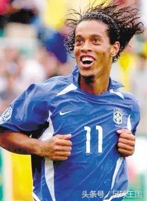 世界足球十大巨星的故事,世界足坛十大助攻