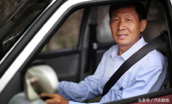 学车找教练的坑,学车找校长还是找教练报名好