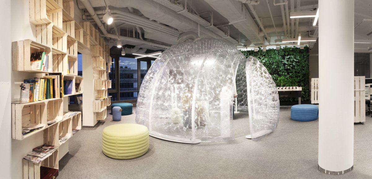 涓滆帪鍗氱厹瑁呴グ,闅愬舰鐪奸暅瑁呬慨璁捐