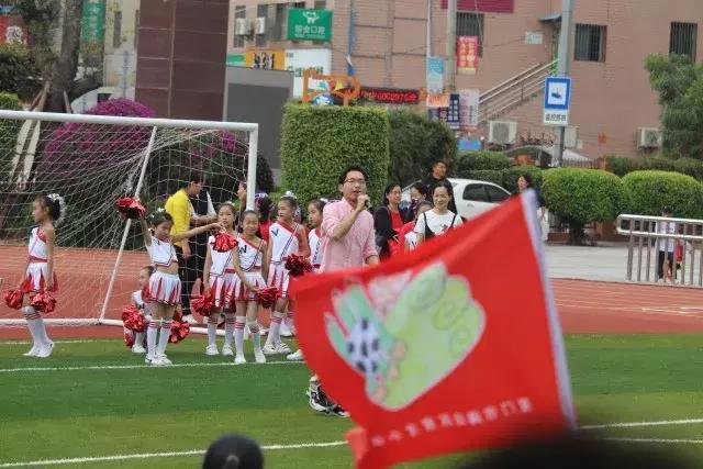 爱足球动起来2017年海沧育才小学首届“博爱杯”足球跳绳文化节