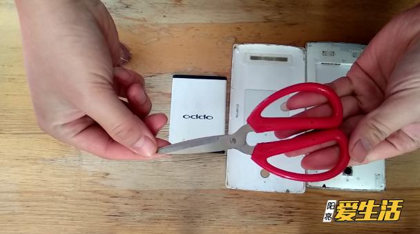 华为手机充不进去电维修要多少钱,手机充不上电该怎么跟修理师傅说