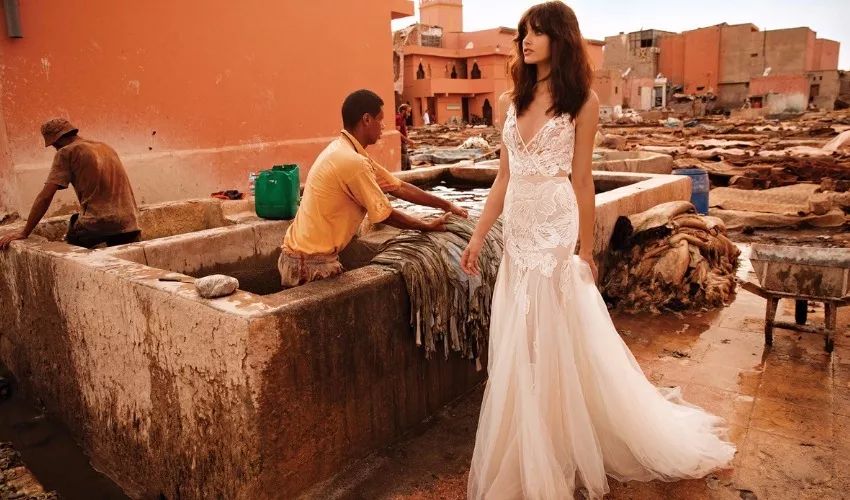 余文乐婚纱照是什么风格,余文乐婚纱照滑雪