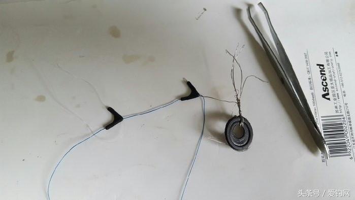 用串钩在不走水的鱼塘钓鱼行不行,串钩钓鱼技巧用法图解教程