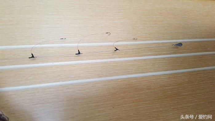 用串钩在不走水的鱼塘钓鱼行不行,串钩钓鱼技巧用法图解教程