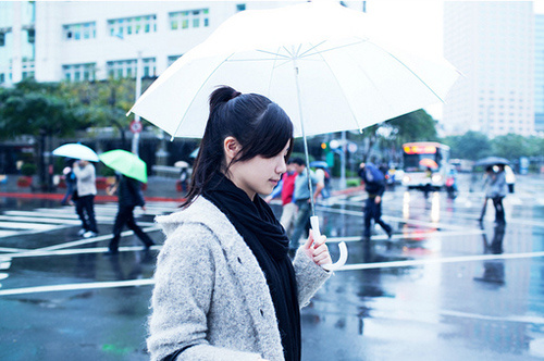 日久见人心谁会在乎你带字图片,日久见人心是我们都知道的一句话