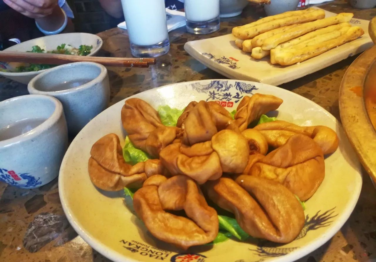 一分钟吃遍成都特点美食,带你一起吃遍成都的美食