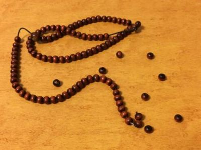 佛珠链子断了是好事还是不好,佛珠绳突然断了是什么征兆