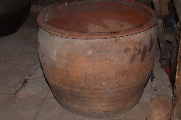 农村储存东西用的宝贝，坛子、罐子、缸、盆怎么区分？