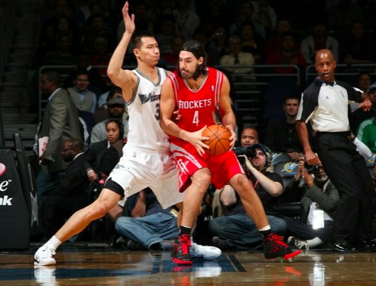 阿联钻石上演NB*级A**内线大战，姚主席支持谁？