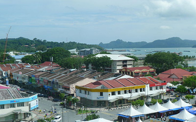 去外国旅游怎么购物划算,去国外旅游在哪里购物便宜