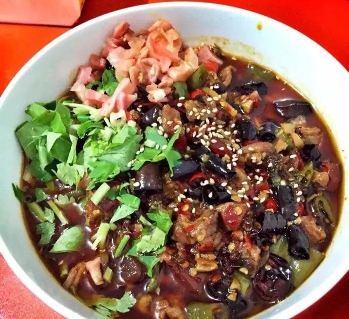 一分钟吃遍成都特点美食,带你一起吃遍成都的美食