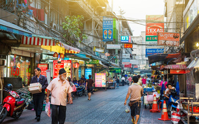 去外国旅游怎么购物划算,去国外旅游在哪里购物便宜