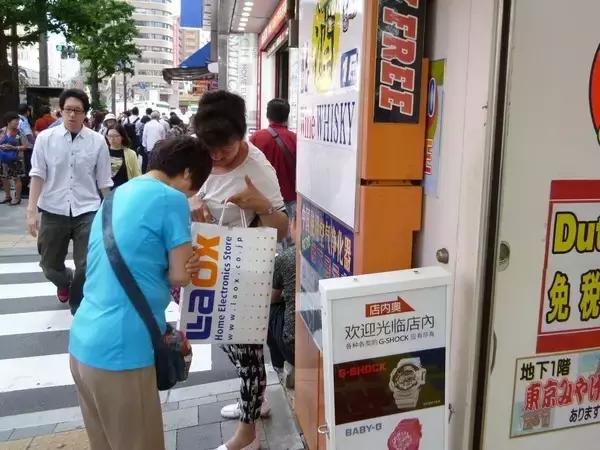 国庆节假期，日本旅行的游客都买了什么？