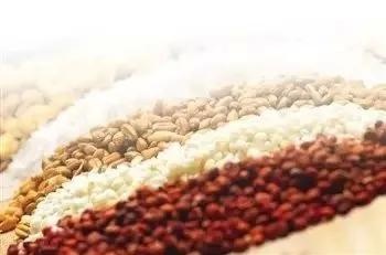 酱香白酒与酿造白酒有什么区别,怎么识别酱香白酒是酿造还是勾兑