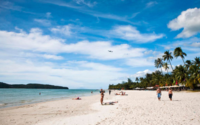 去外国旅游怎么购物划算,去国外旅游在哪里购物便宜