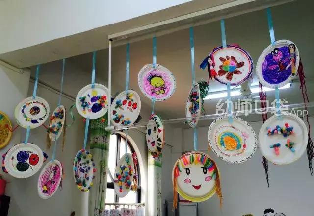 吊饰幼儿园教室吊饰简单环保,用废旧物品做关于冬天的手工吊饰