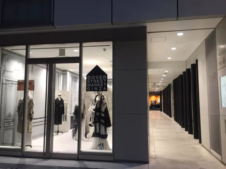 日本门店如何吸引年轻人？品牌IP化成8090后收割机｜鲜锋日本行