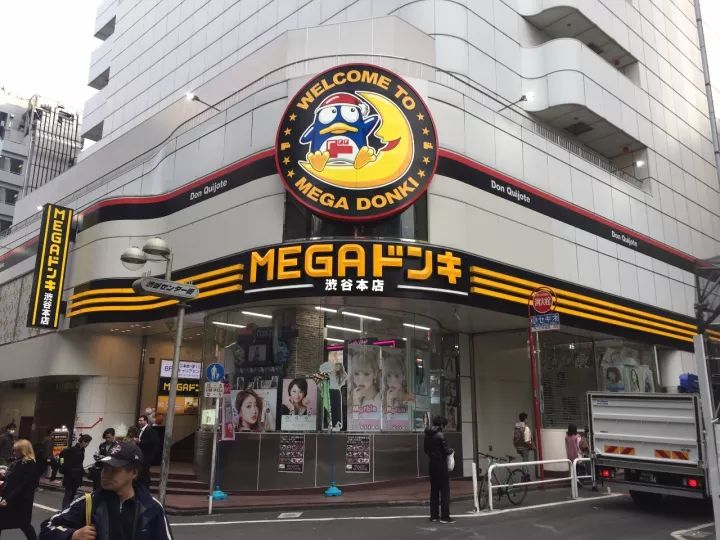 日本门店如何吸引年轻人？品牌IP化成8090后收割机｜鲜锋日本行