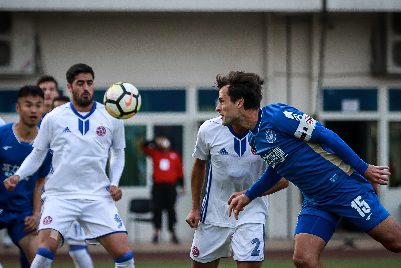 港超富力,港超主场首战久攻不下憾负东方