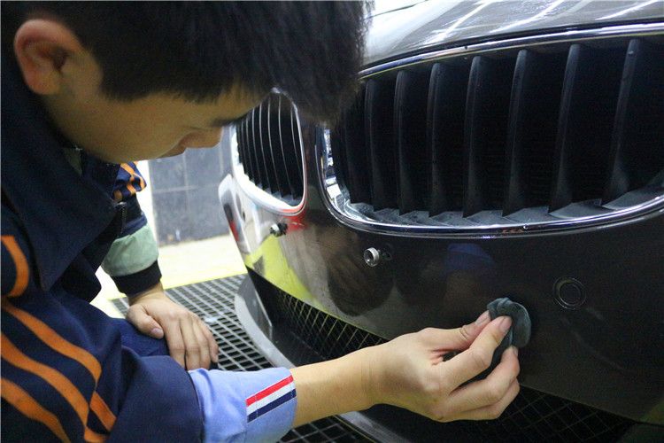 乌鲁木齐宝马z4翻新,宝马z4翻新修复