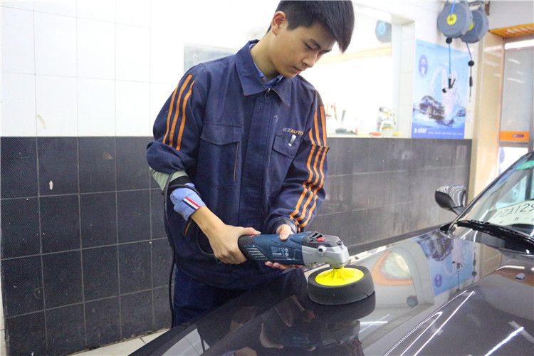 乌鲁木齐宝马z4翻新,宝马z4翻新修复