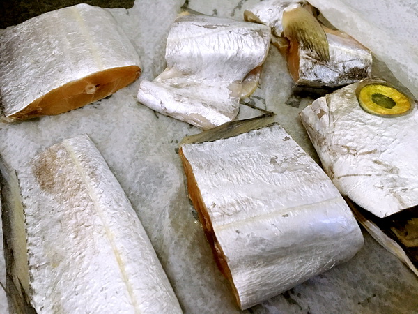 我对带鱼说，辞到水中的工作，用茴香令你升华