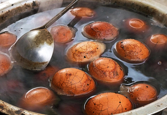 农闲“蛋”生意，冷冷的天，选一种，农民天天赚钱，不信来看！