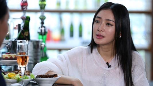 秦岚深夜晒照片,秦岚有多暖心