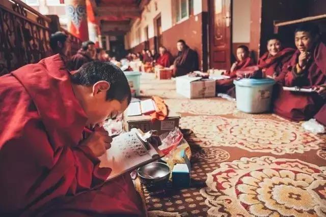 2018年想和一个人去旅行,等一个值得的人一起去旅行