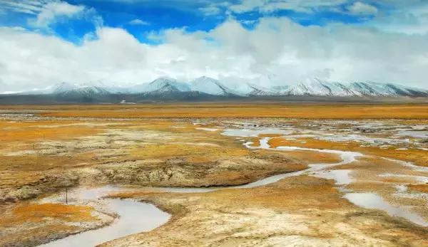 2018年想和一个人去旅行,等一个值得的人一起去旅行