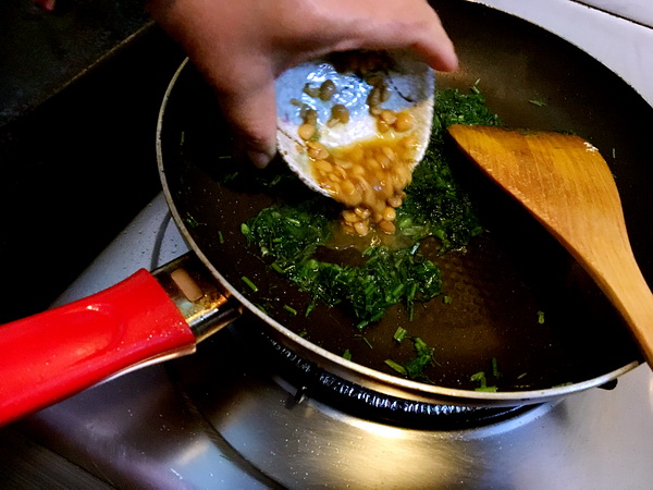 我对带鱼说，辞到水中的工作，用茴香令你升华
