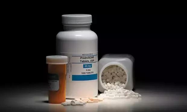 穿好奶奶织的毛裤，你依旧无法避免与风湿膏药共度晚年