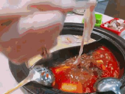 霸气！晋江这家店在火锅界已经拉仇恨了，锅底免费+3元开吃……