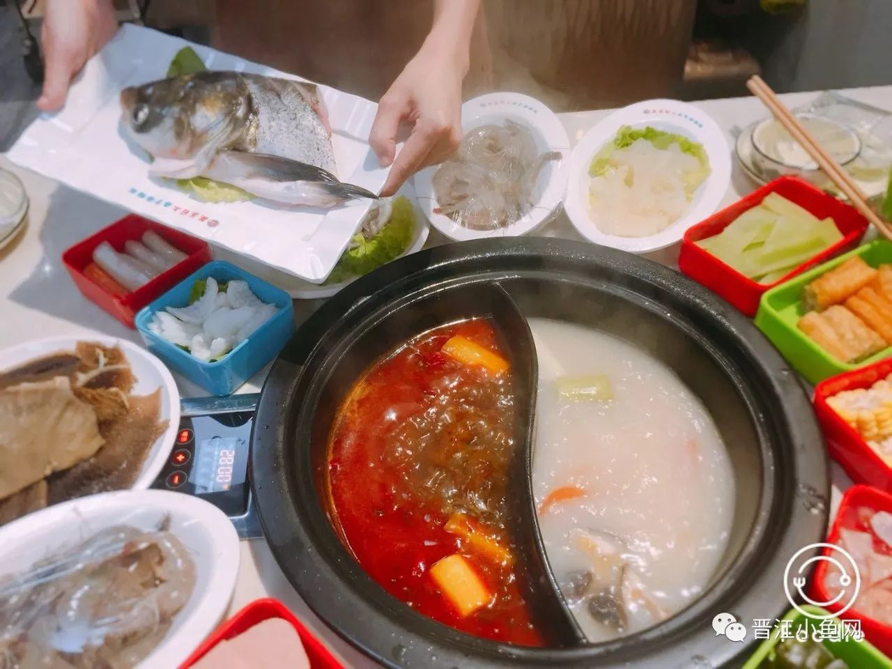 霸气！晋江这家店在火锅界已经拉仇恨了，锅底免费+3元开吃……