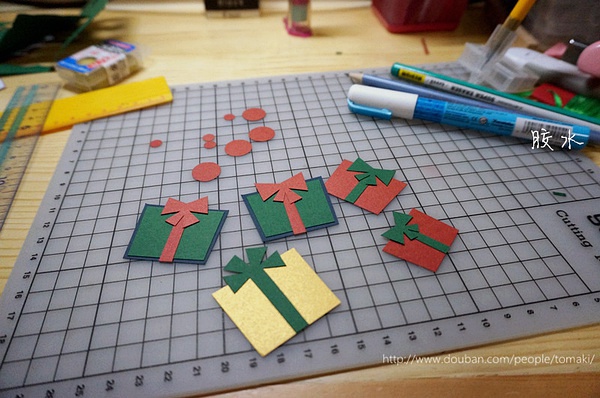 制作圣诞贺卡的文章,圣诞贺卡手绘制作日式