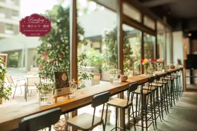 24小时、以旧换新……南京这8大特点书店，去了就不想离开