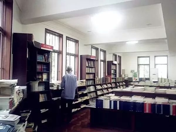24小时、以旧换新……南京这8大特点书店，去了就不想离开