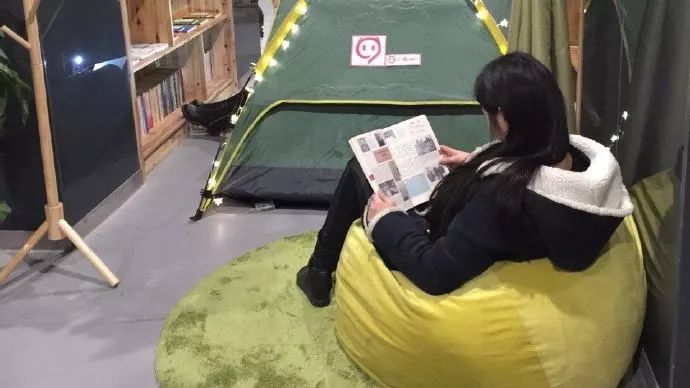 24小时、以旧换新……南京这8大特点书店，去了就不想离开