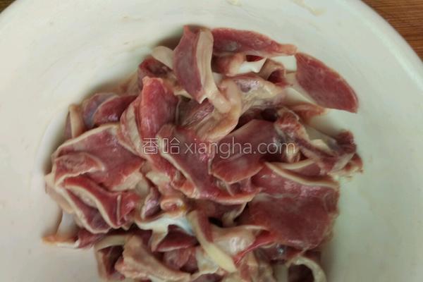 爆炒鸡胗湘菜,爆炒鸡胗的家常做法