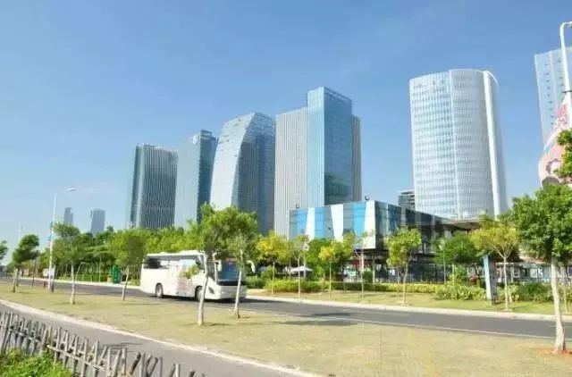 摸准女性消费者的脉搏，“她经济”你了解吗？