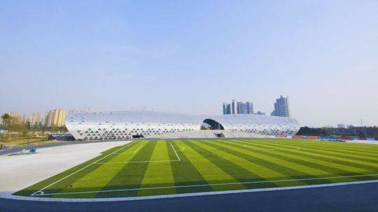 占地面积90亩可容纳2500人成都市郫都体育馆本月底投入使用