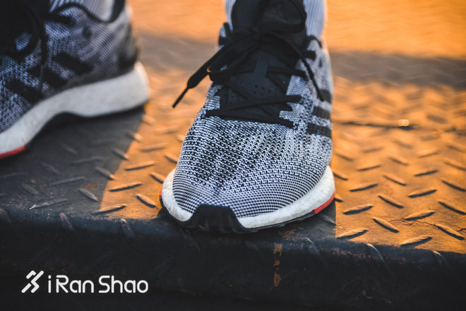 跑鞋回弹阿迪达斯,跑鞋boost测评