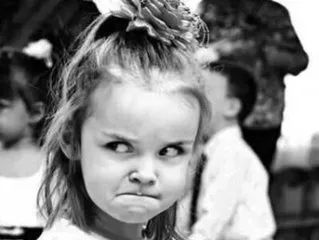 辣妈手记丨双十二囤奶粉？！擦亮眼睛！这种法国毒奶粉被召回了，快看买了没！