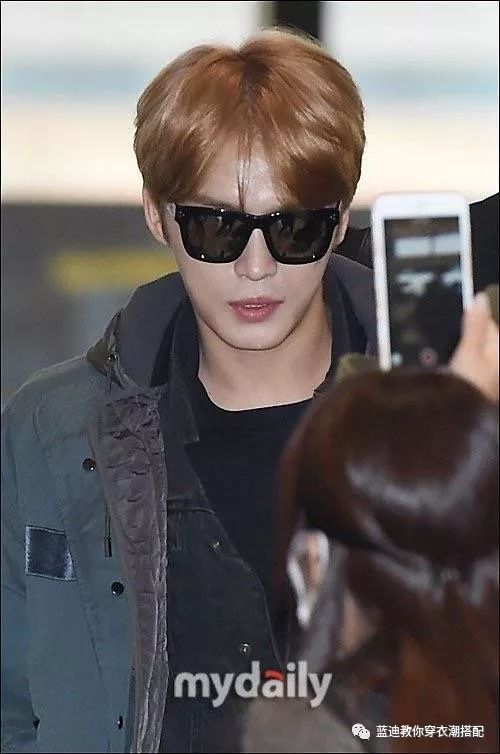 边伯贤金泰亨王嘉尔捧场blackpink,罗志祥男扮女装出席活动