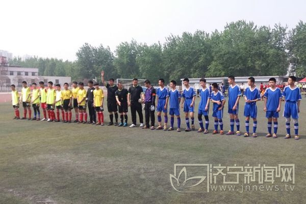 济宁十三中足球,济宁校园足球比赛