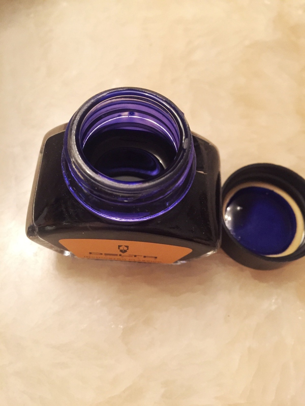 一支钢笔可以用不同颜色的墨水吗,钢笔用什么颜色的墨水才炫酷