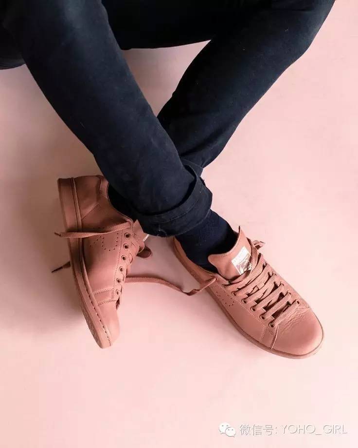 再见小白鞋,再见小白