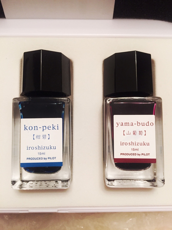 一支钢笔可以用不同颜色的墨水吗,钢笔用什么颜色的墨水才炫酷