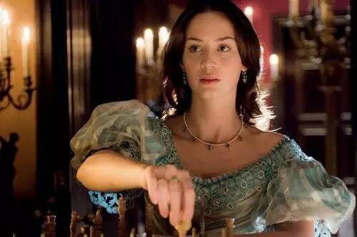 女王or王妃，窥探她们的皇室情缘