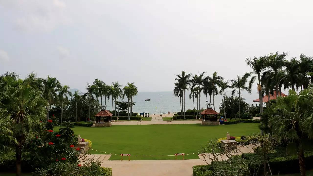 三亚万豪度假酒店攻略,三亚假日度假酒店攻略